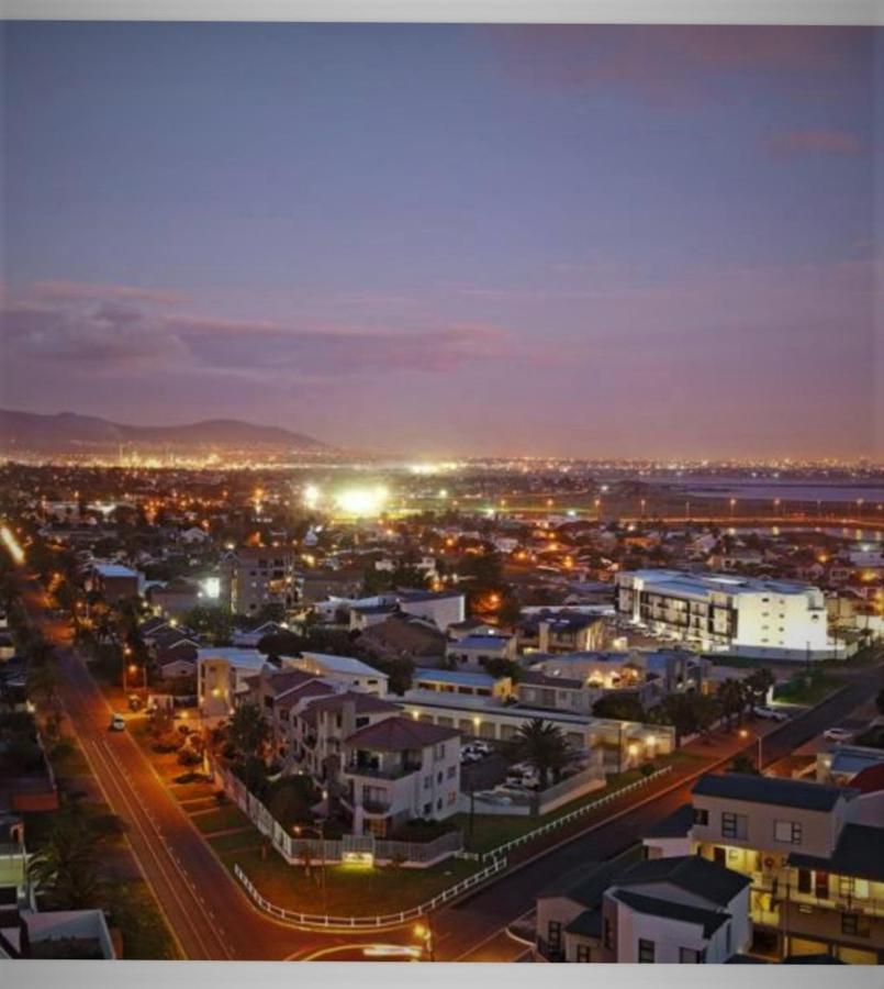 Apartment Blouberg,1106 Portico,cape Town Cape Town