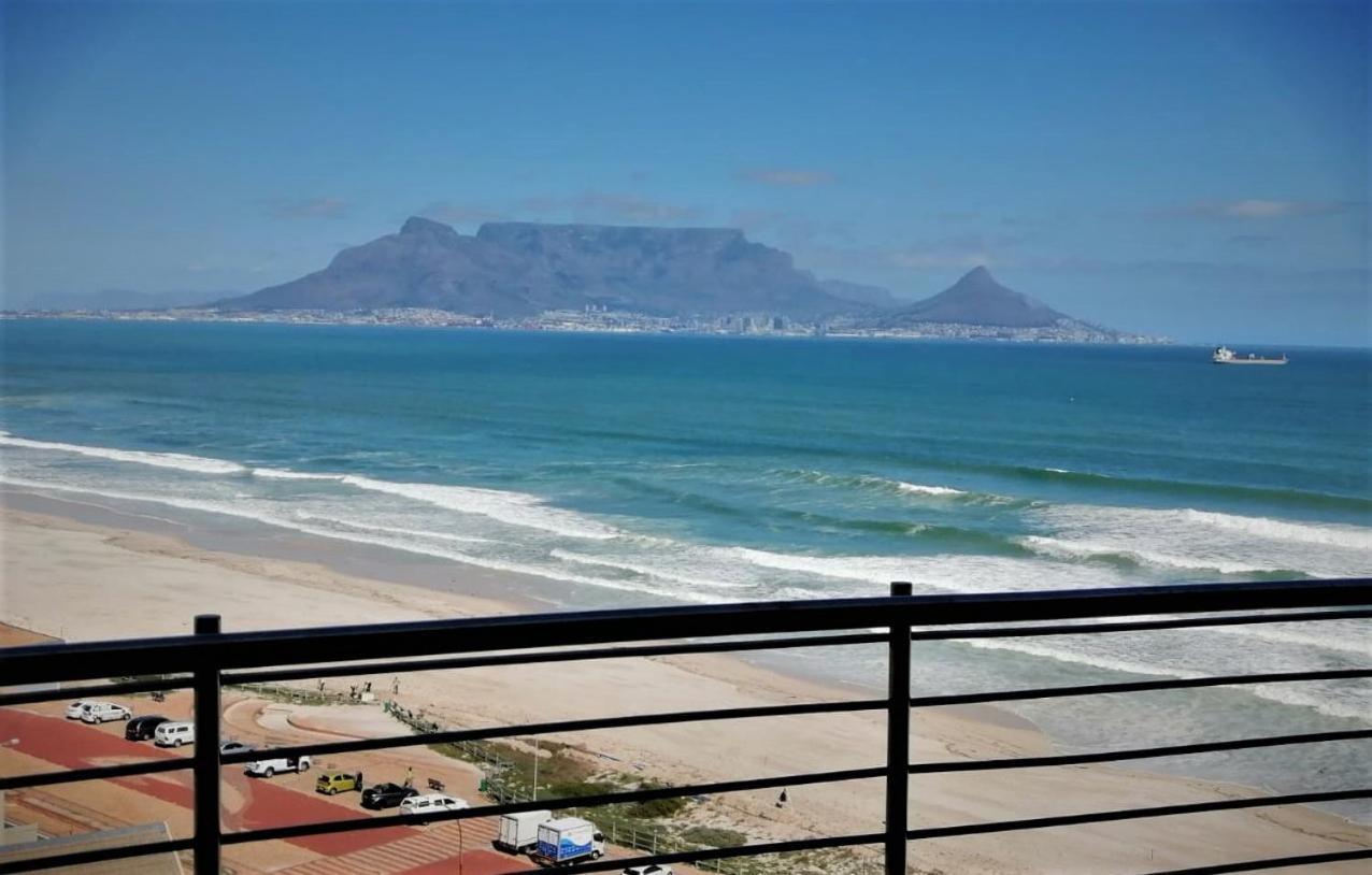 Apartment Blouberg,1106 Portico,cape Town Cape Town